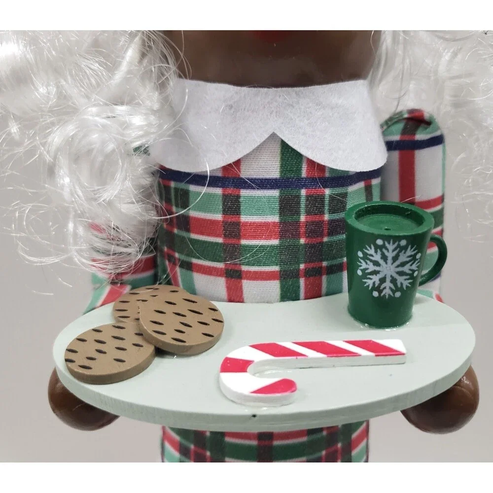 Wooden Christmas Nutcracker,14